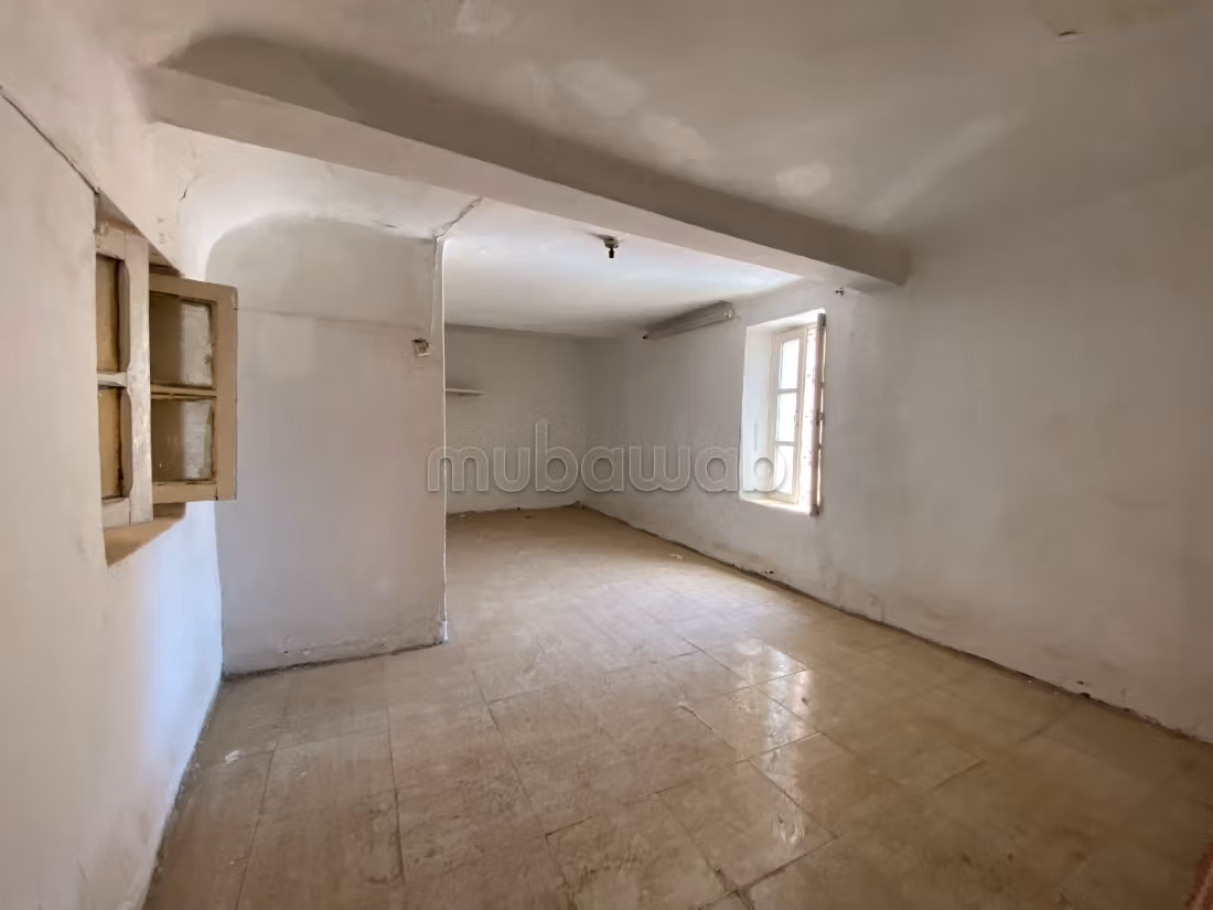 Titled Riad with 8 large rooms