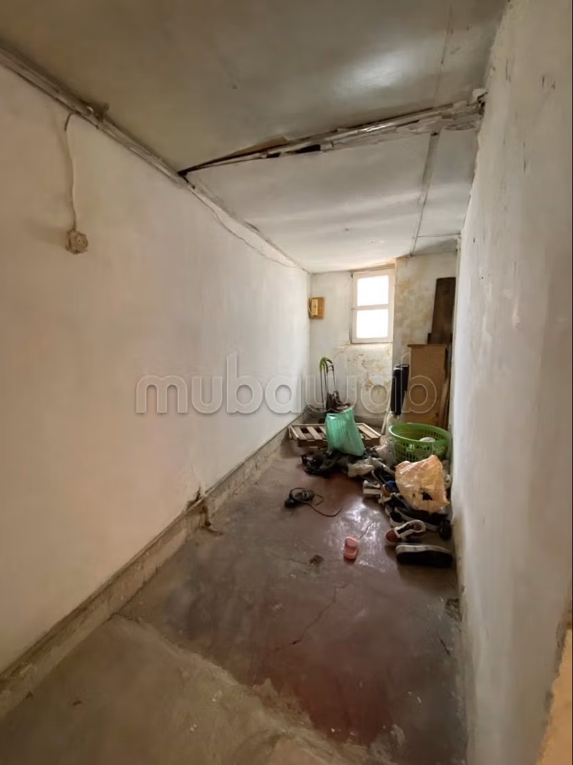 Titled Riad with 8 large rooms