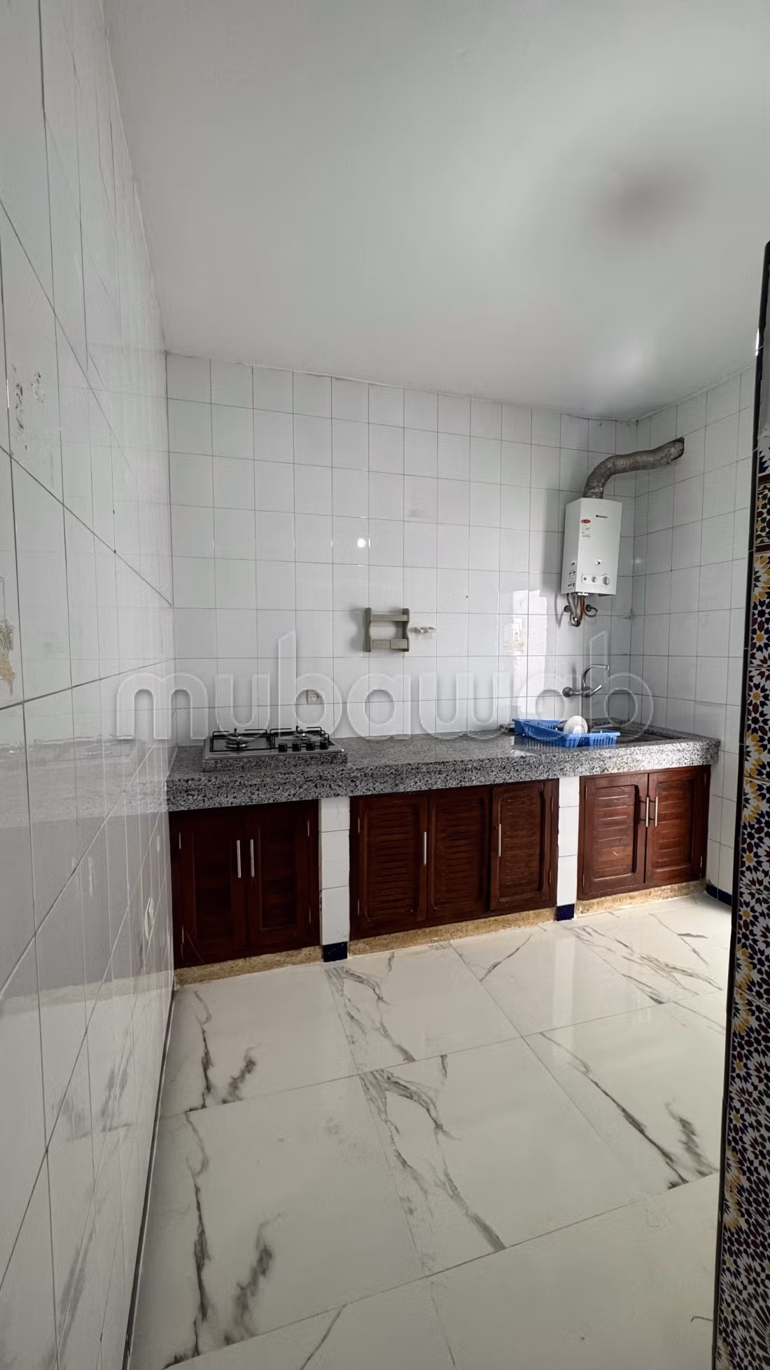 Affitta questo appartamento a M'Diq. 2 camere da letto accoglienti. Arredato
