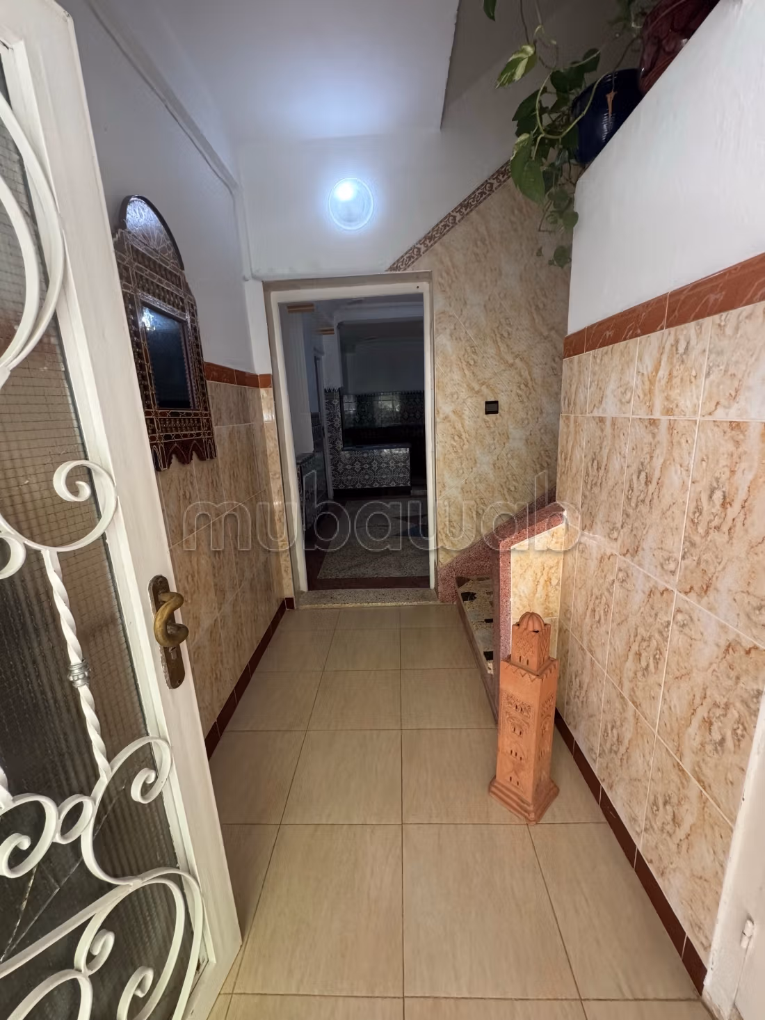 Affitta questo appartamento a M'Diq. 2 camere da letto accoglienti. Arredato