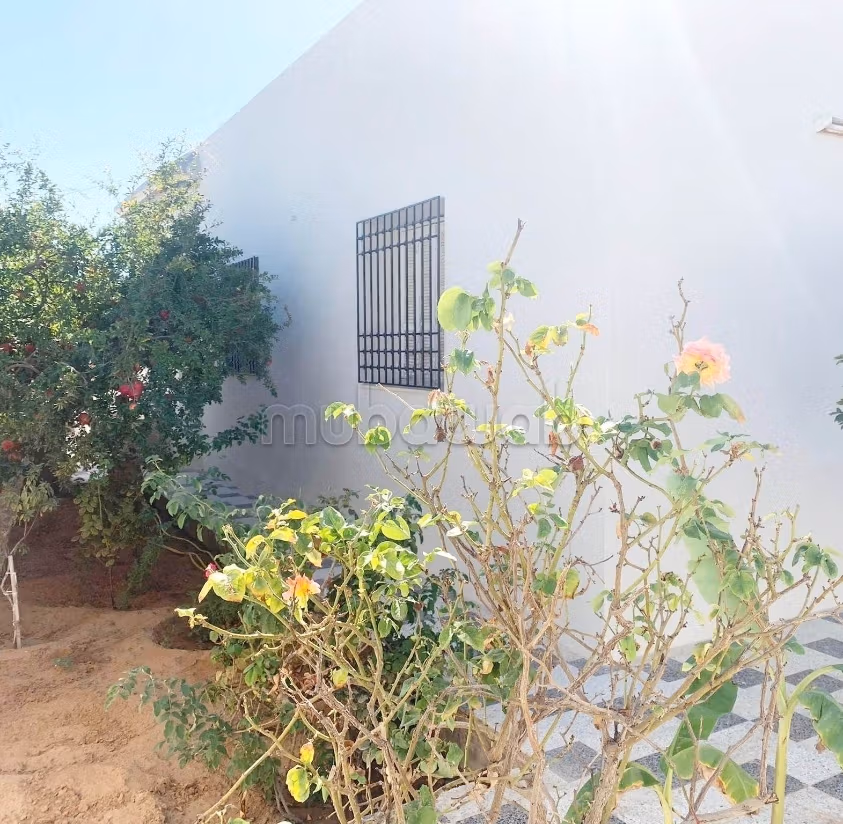 Villa à vendre confort et sérénité 
taniour sfax