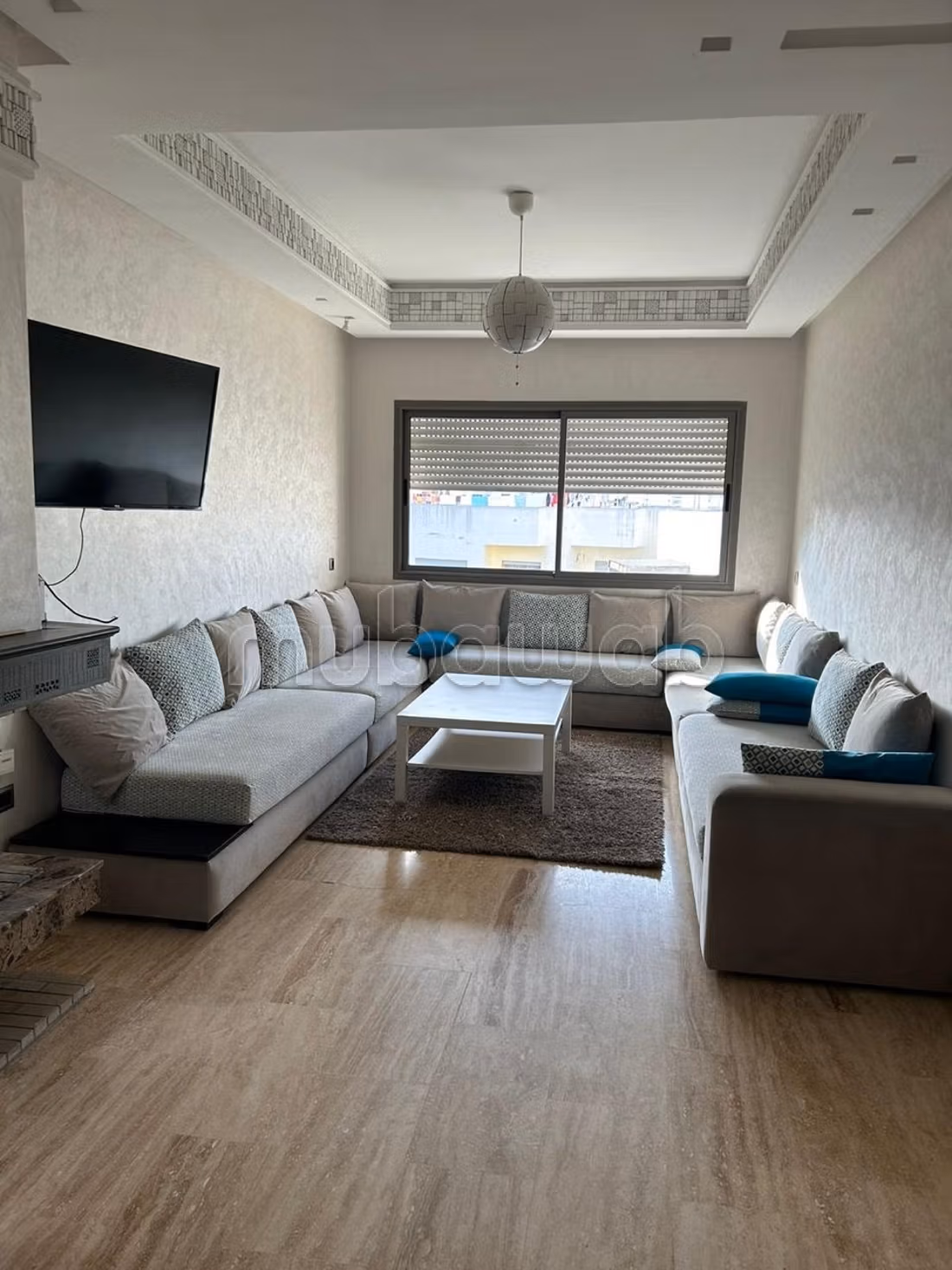 Bel appartement en location à Belvédère.
Superficie 80 m².
Meublé — 2