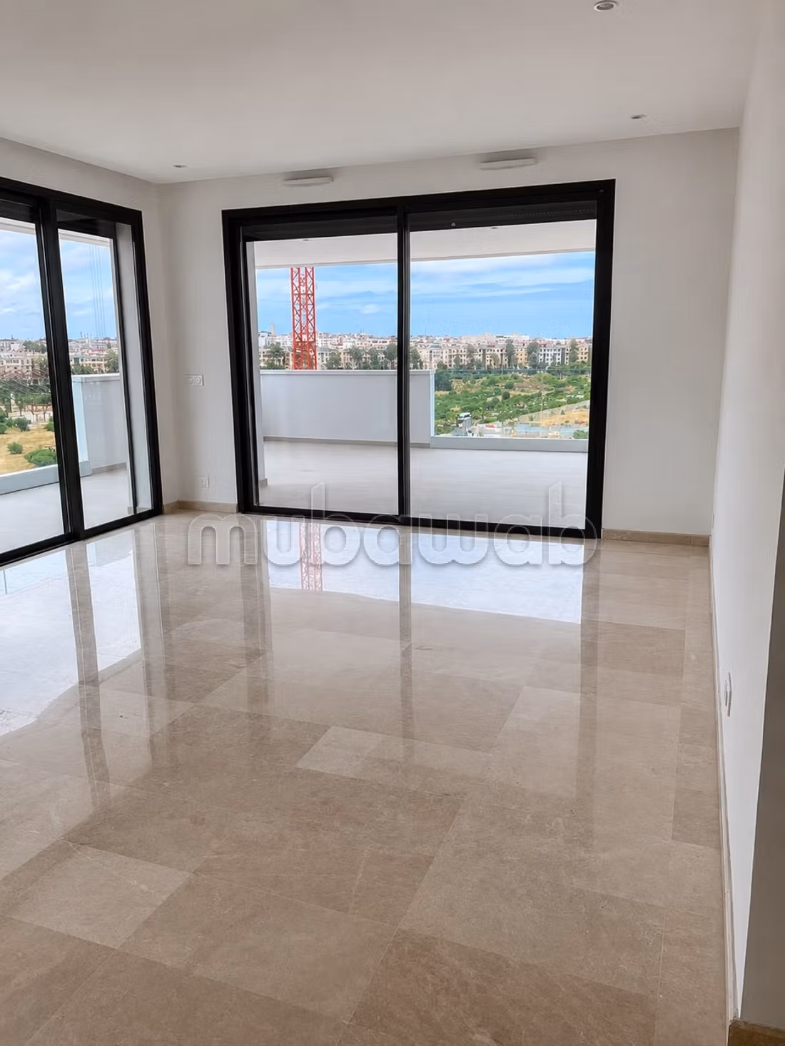 In affitto - Appartamento con 2 camere vuoto mai abitato