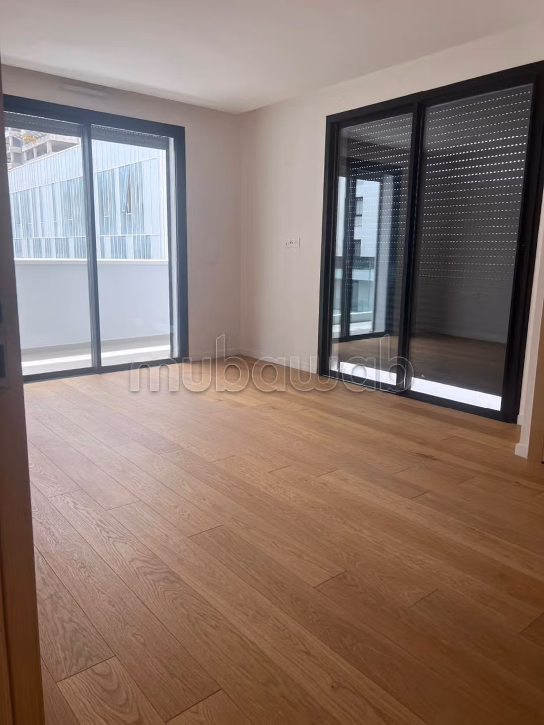 In affitto - Appartamento con 2 camere vuoto mai abitato
