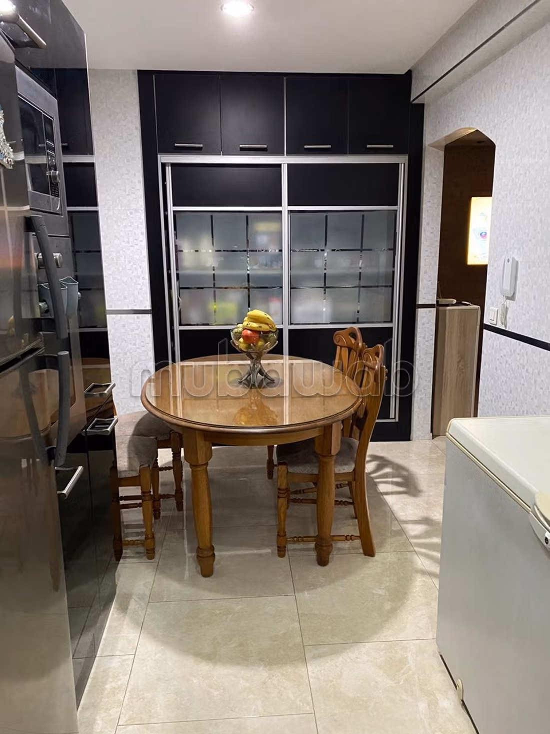 Appartement à vendre en Hassan Centre Ville.
Surface totale 113 m².
Places de stationnement et terrasse — 6