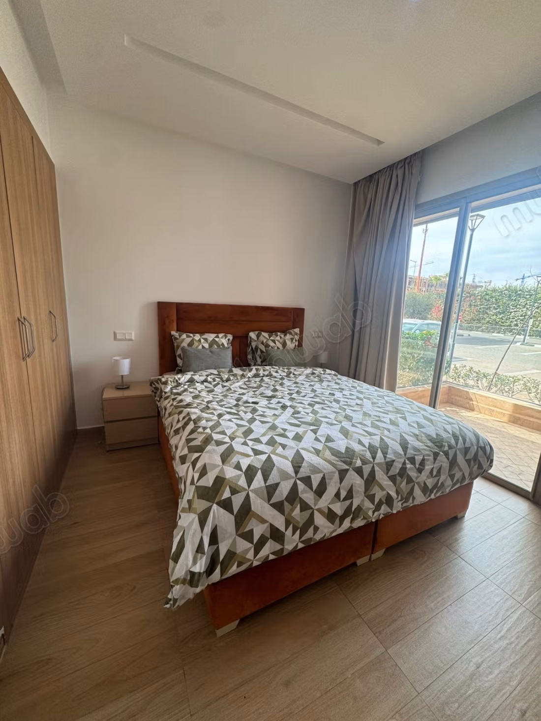 Superbe appartement F3 meublé à Agdal à vendre