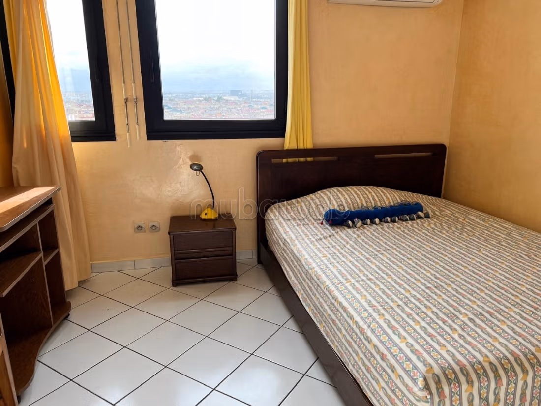Vendere appartamento a Oulfa. 2 stanze. Terrazza e ascensore