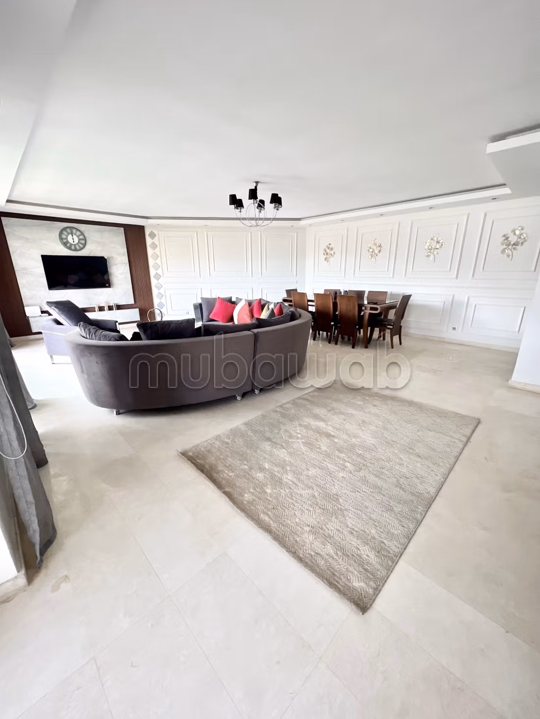 Grand Exceptional Apartment in Gauthier