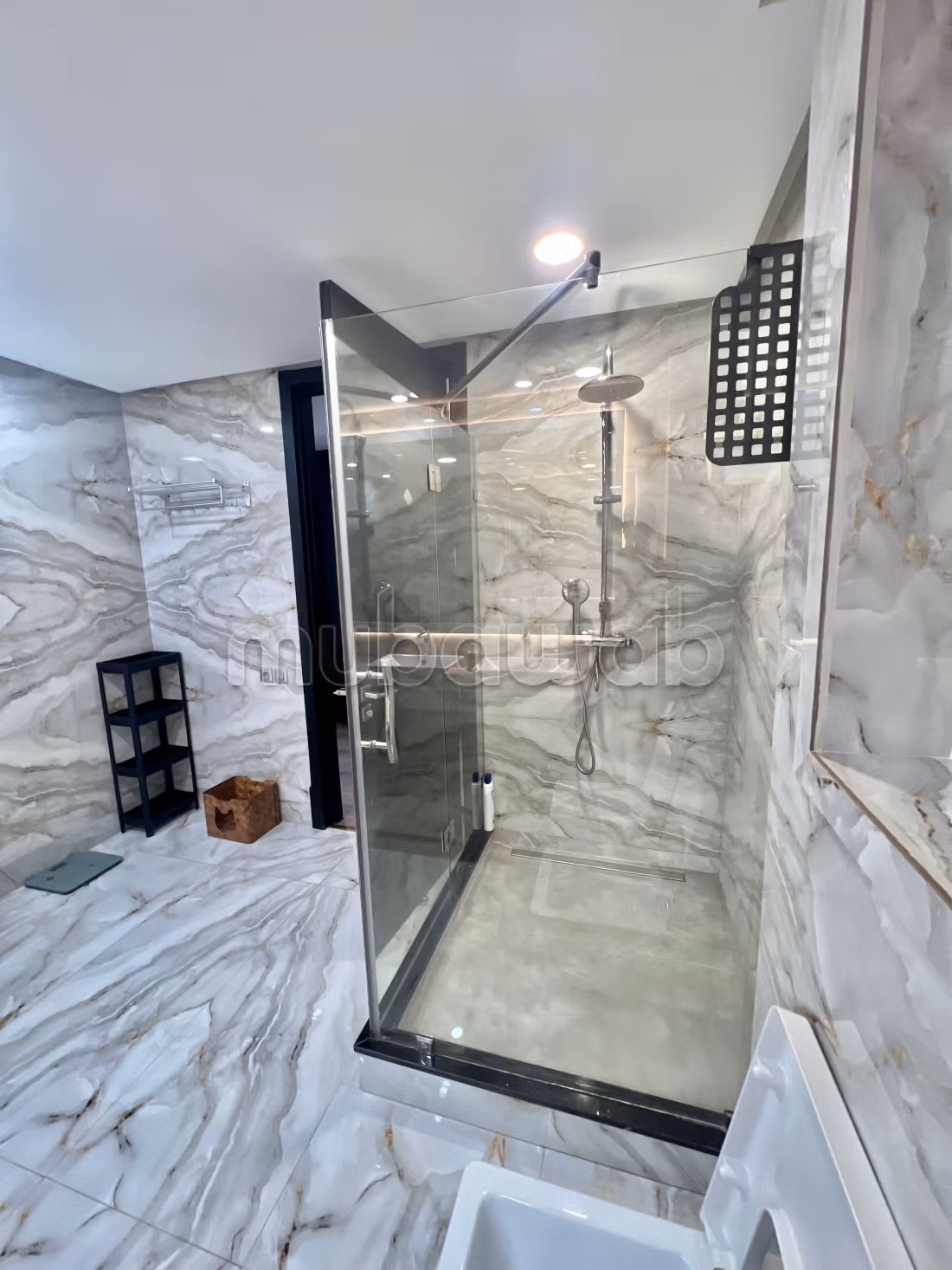 Grand Exceptional Apartment in Gauthier