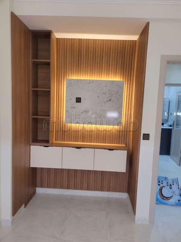 Beautiful apartment for rent in Ghizawa. 3 excellent rooms