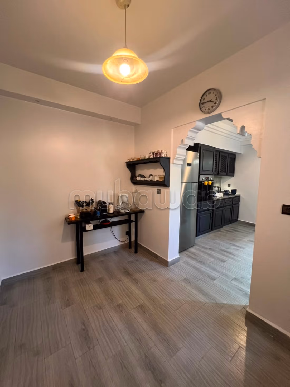 Duplex Spacieux 383m² avec grand jardin privatif