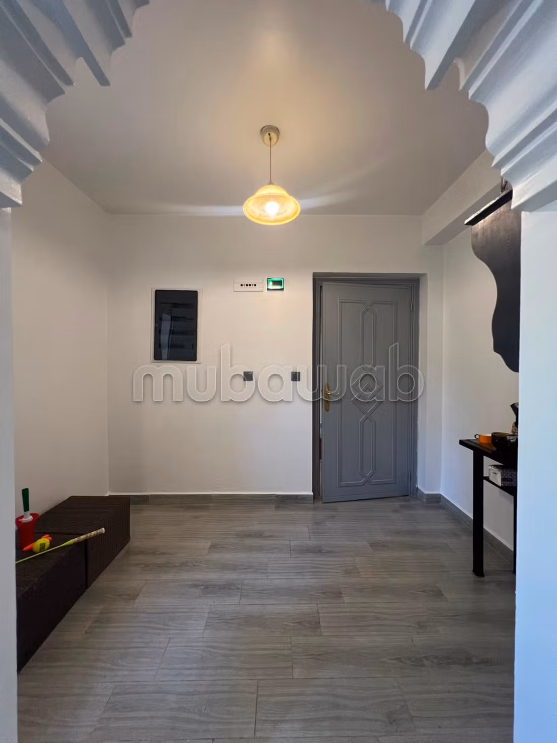 Duplex Spacieux 383m² avec grand jardin privatif