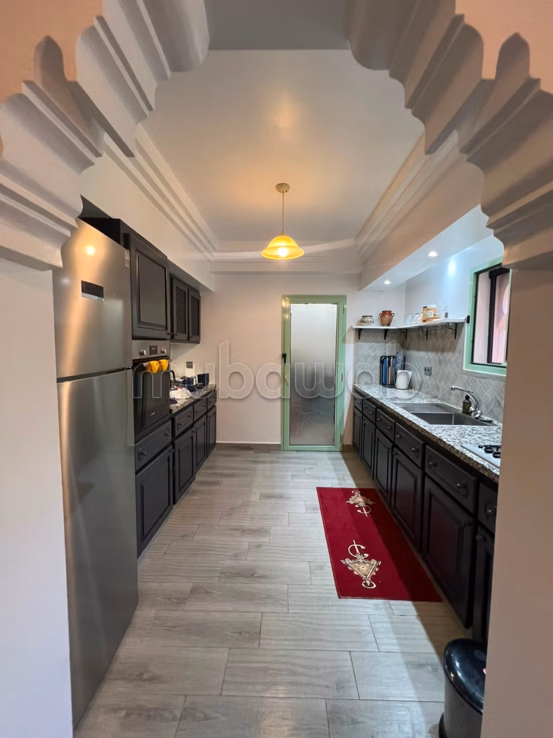 Duplex Spacieux 383m² avec grand jardin privatif