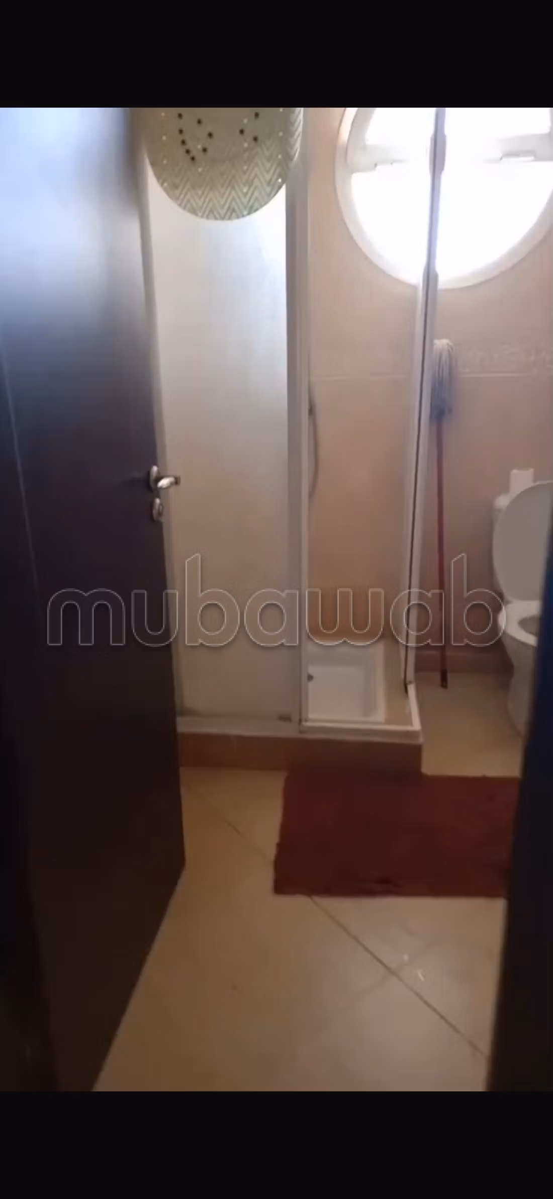Ampio appartamento in vendita con piscina e garage a Bouznika