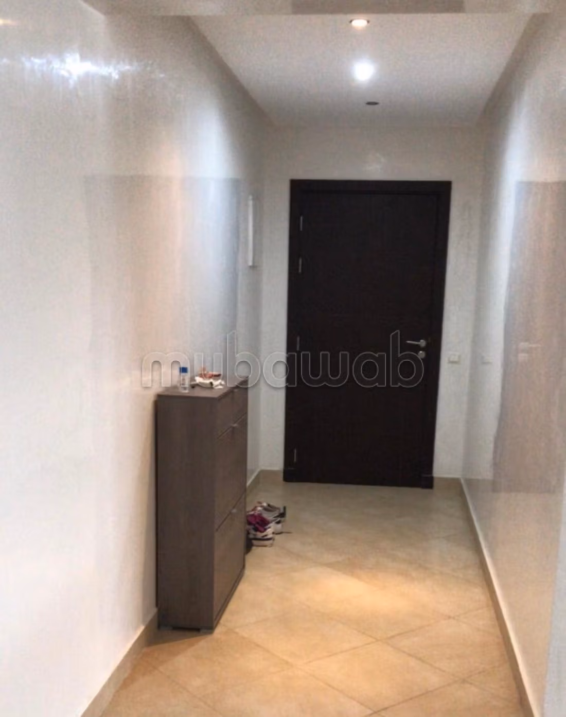 Ampio appartamento in vendita con piscina e garage a Bouznika
