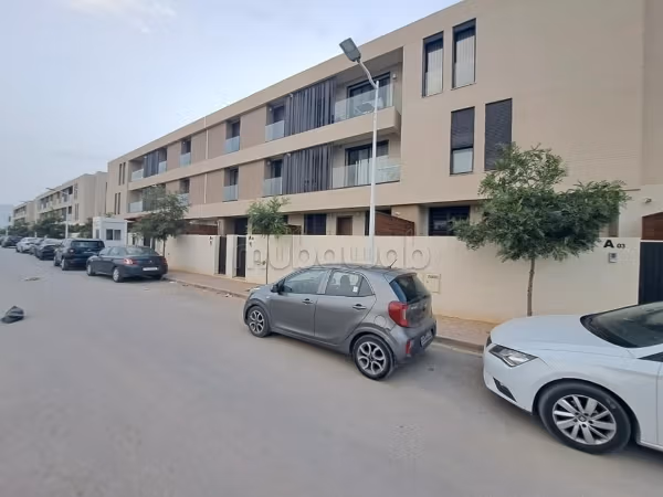 Apartment rental in Carthage. Area 112 m². Armored door, security