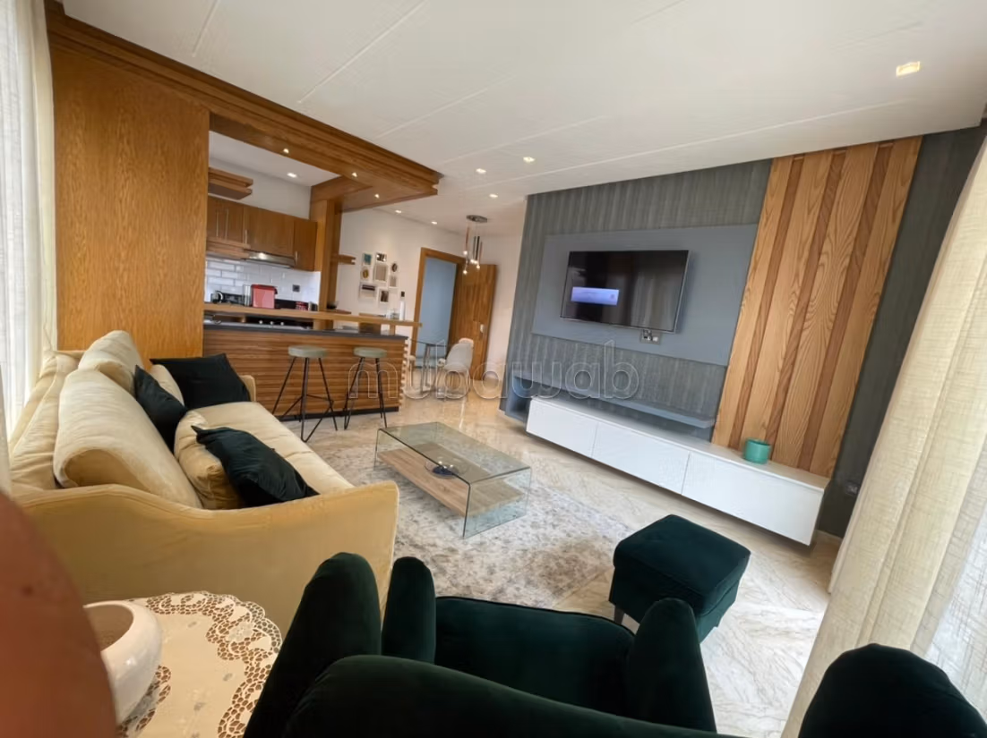 Superbe appartement à louer à Casablanca Finance City.
Superficie 100 m².
Bien meublé