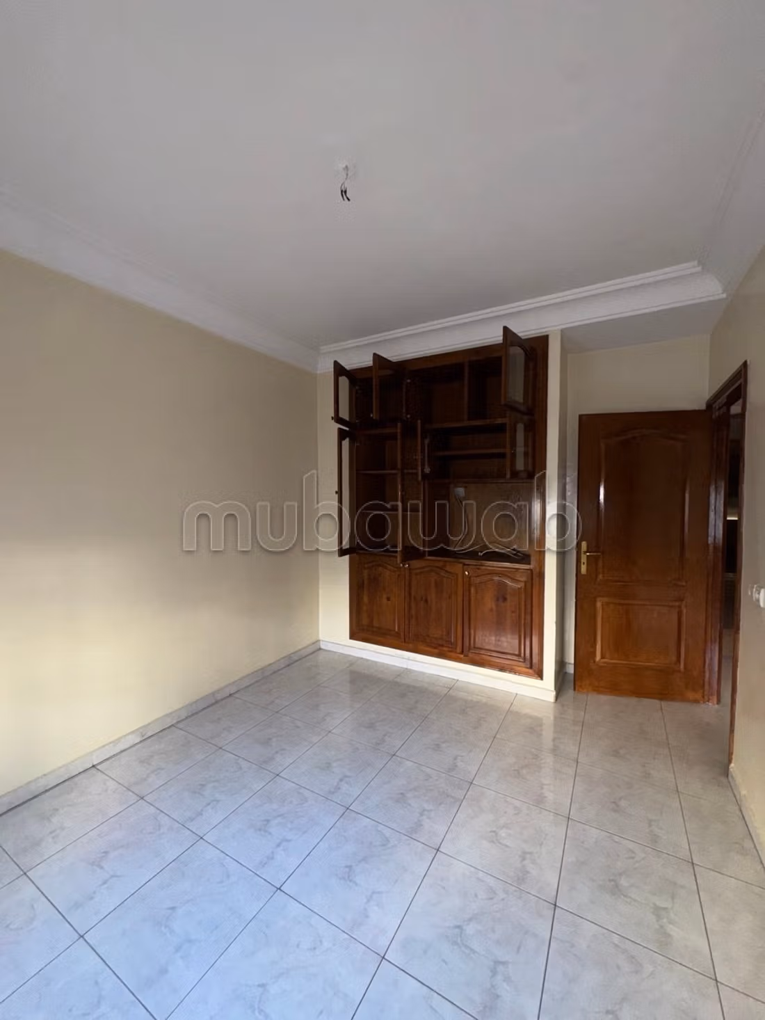 Apparemment a vendre val fleuri