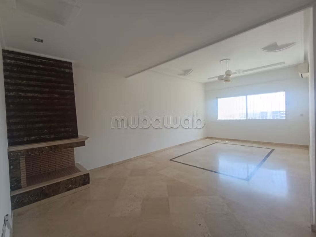 BEL appartement à louer 
LAHJAJMA — 4
