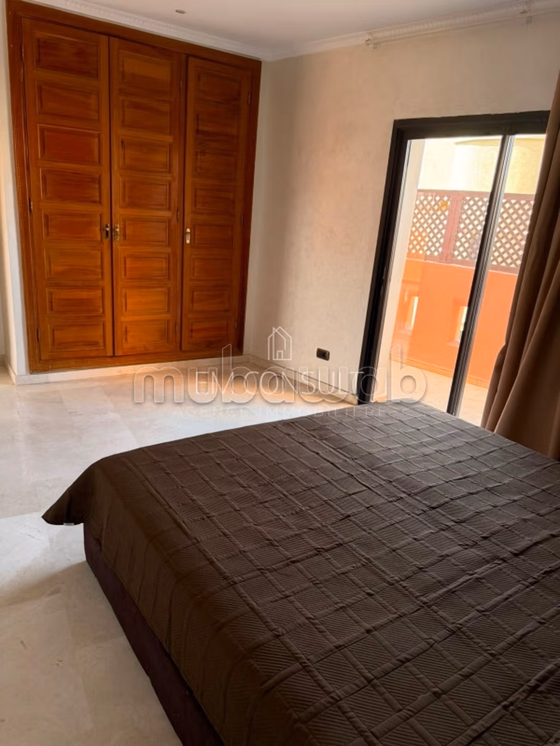 LOCATION appartement 2 chambres 197 M2 terrasse — 5