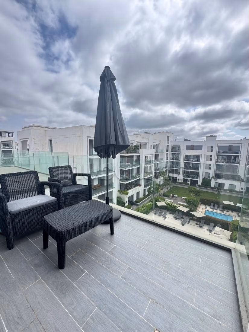 Très bel appartement en location à Souissi.
1 belle chambre.
Bien meublé