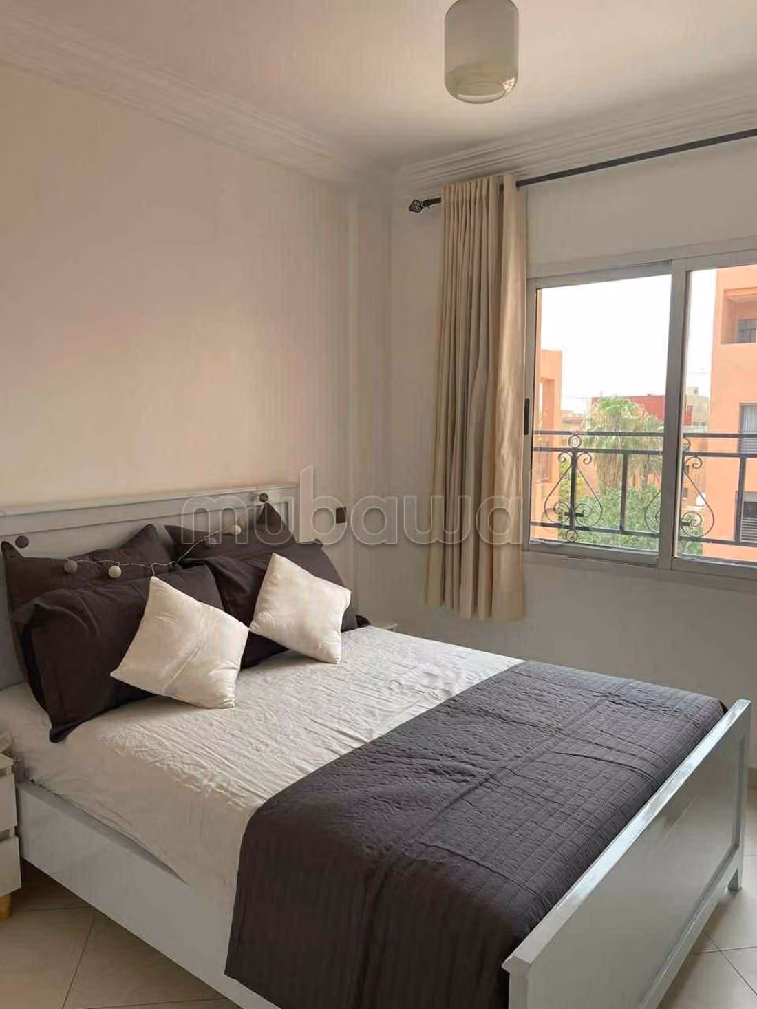 Appartement en location à Guéliz.
2 belles chambres.
Meublé — 3