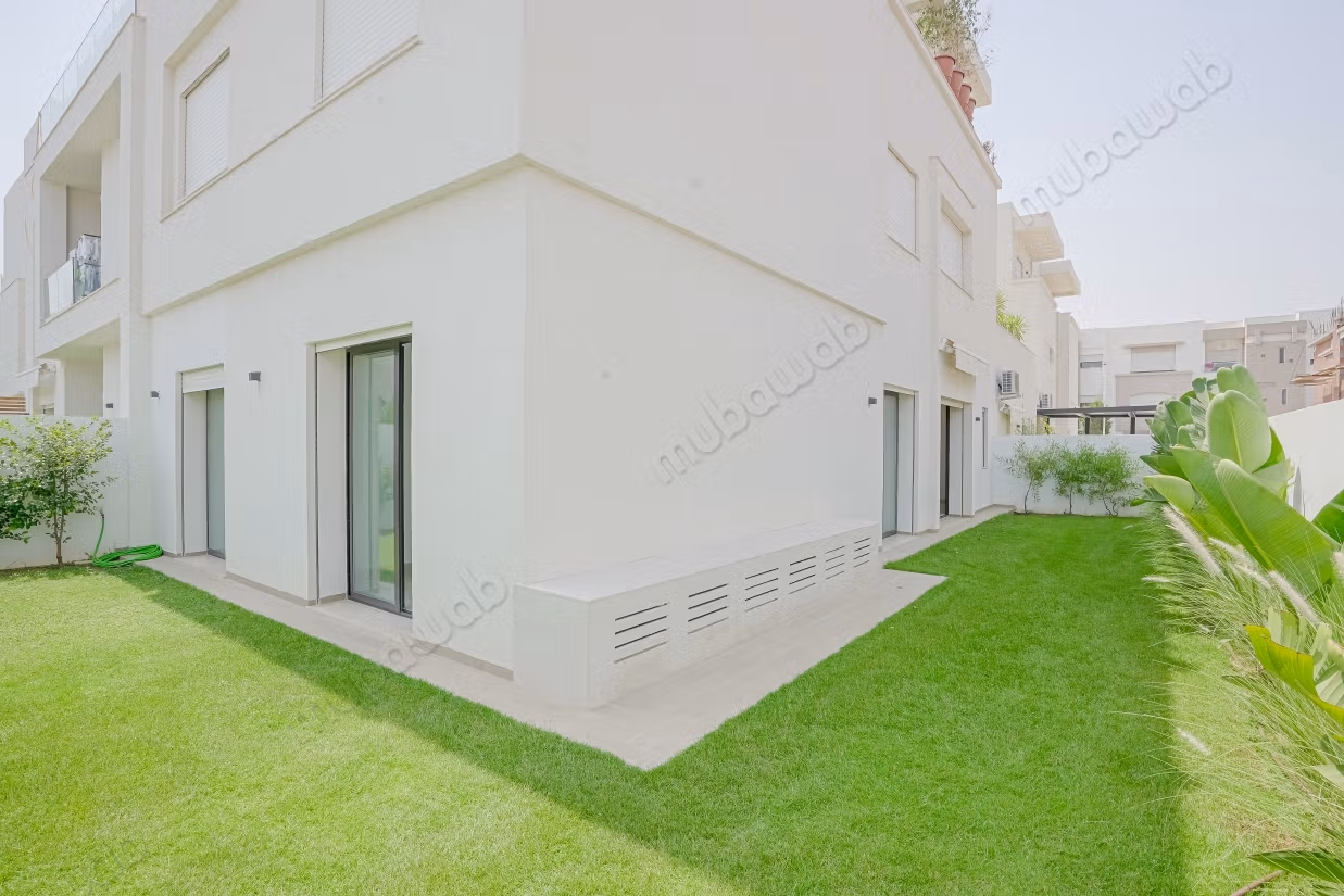 Vente d'un bel appartement à Chotrana 1. Superficie 125 m²