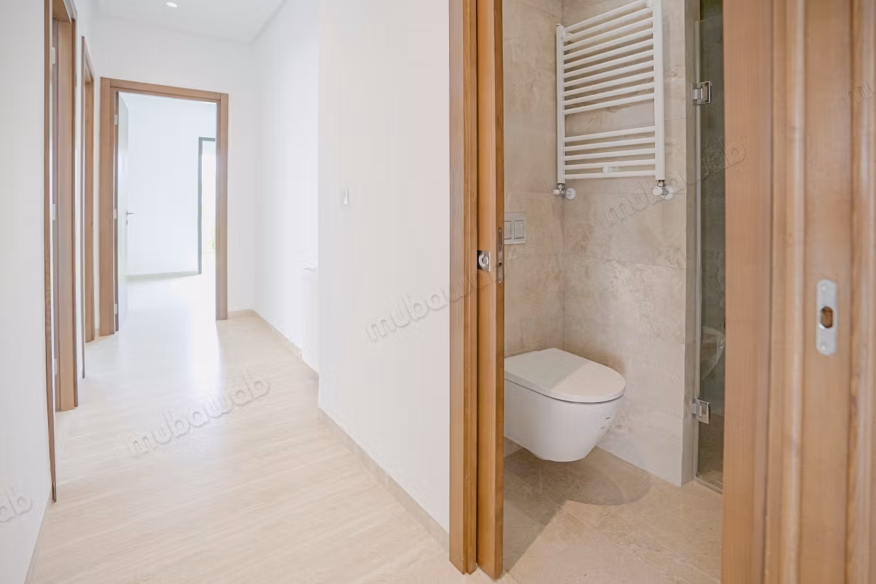 Vente d'un bel appartement à Chotrana 1. Superficie 125 m²