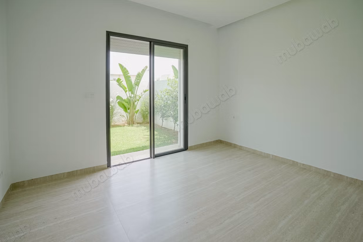 Appartement à l'achat à Chotrana 1. Surface de 130 m²