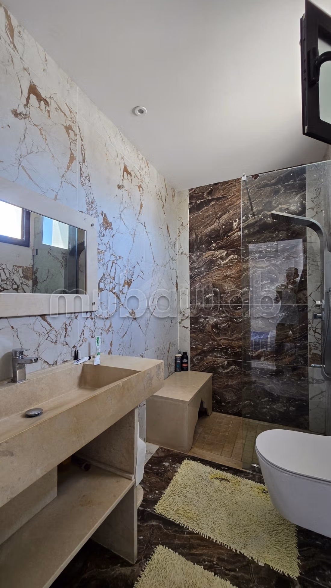À LOUER: Magnifique Duplex S3 Vide, La Marsa