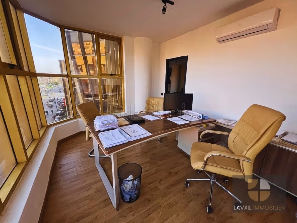 Bureau meublé à louer – Hyper Centre Gueliz