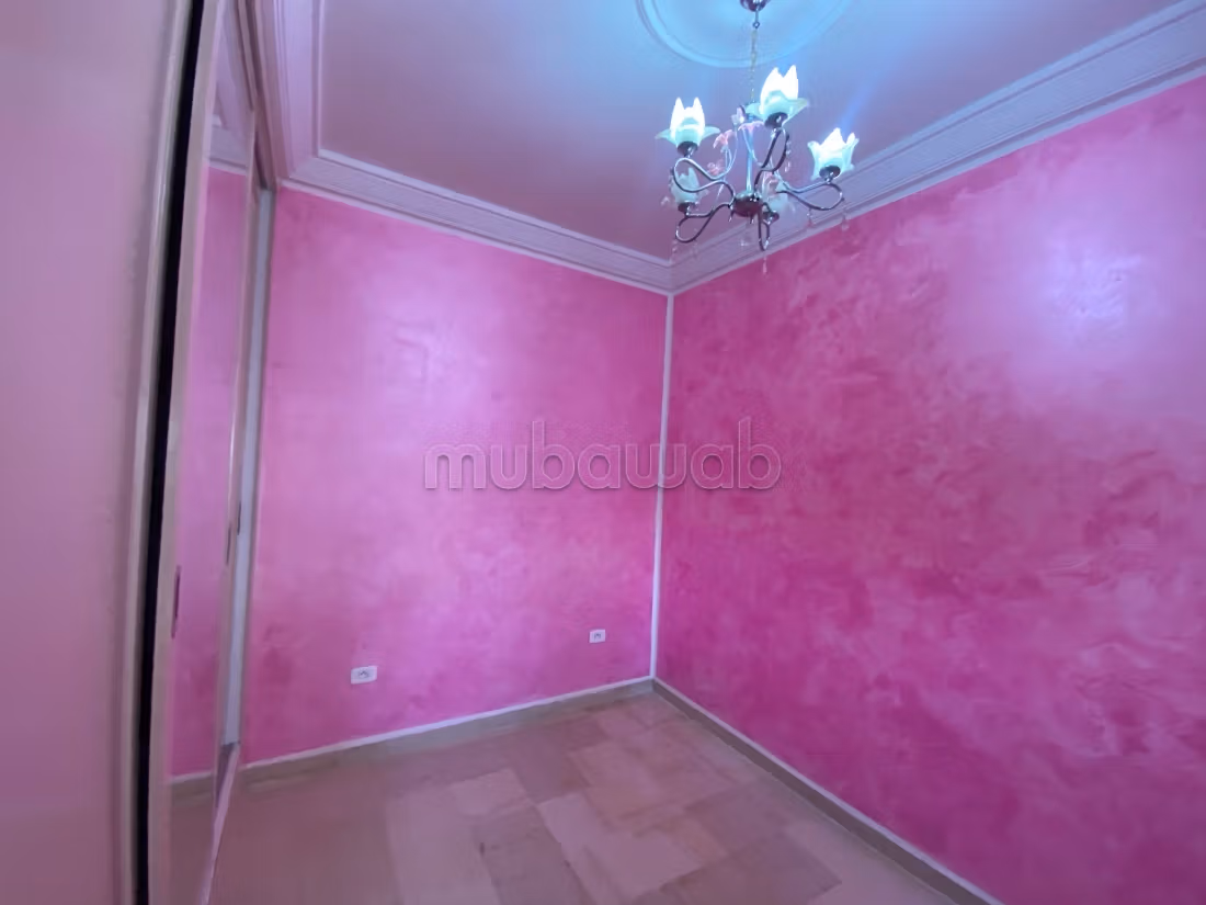 Casa in vendita a Nabeul. 3 belle camere. Doppi vetri e riscaldamento centrale