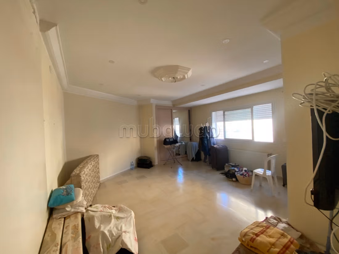 Casa in vendita a Nabeul. 3 belle camere. Doppi vetri e riscaldamento centrale