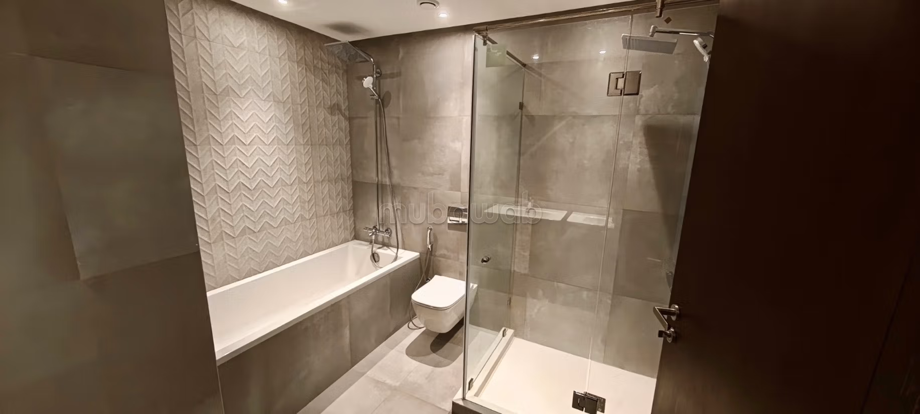 Te Huur - Appartement 4Slaapkamers en 1 Persoonlijke Kamer, Rabat Square – De Sinaasappelgaarde Souissi, Rabat