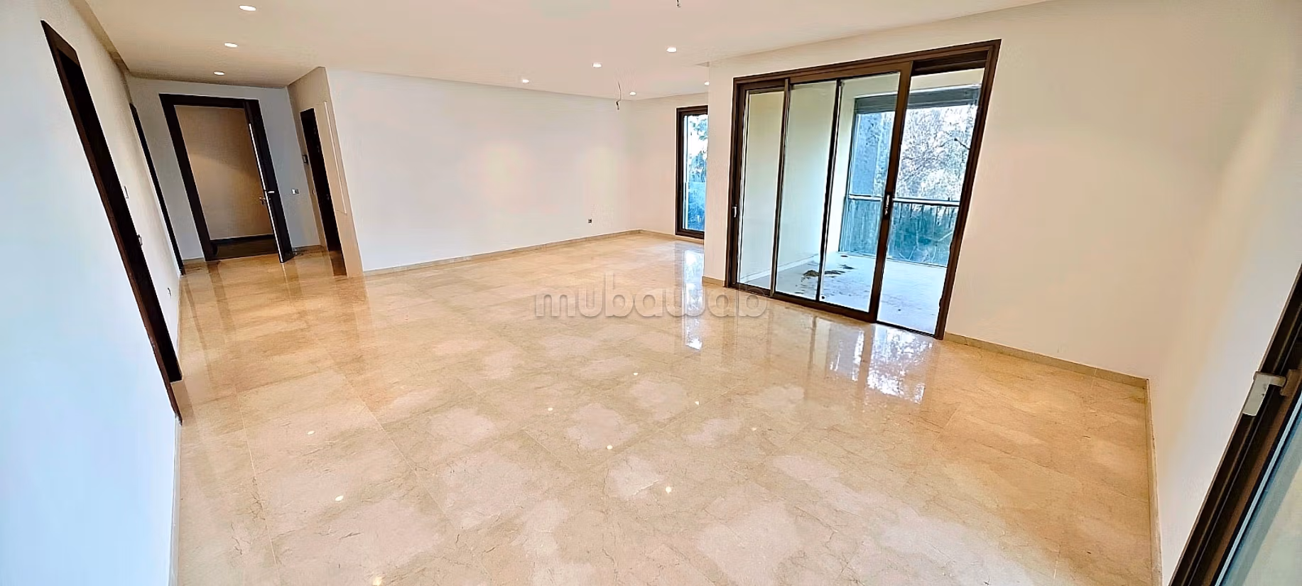 Te Huur - Appartement 4Slaapkamers en 1 Persoonlijke Kamer, Rabat Square – De Sinaasappelgaarde Souissi, Rabat