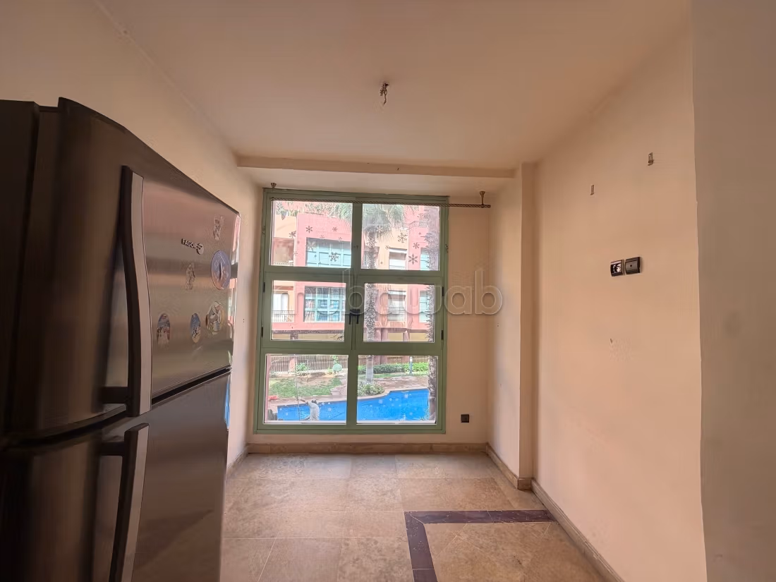 Trouvez un appartement à acheter à Majorelle. 4 grandes chambres. Avec ascenseur, balcon — 4