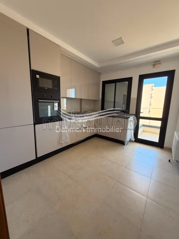 Location annuale appartamento s2 a Sahloul 4
