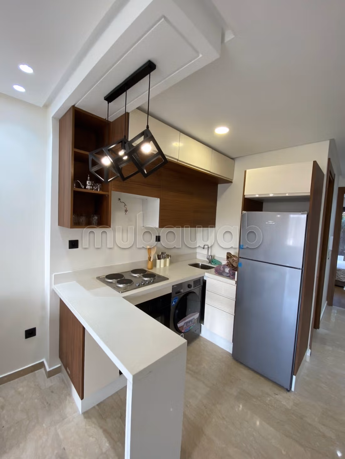Studio Meublé à louer à Val Fleury
Maarif — 2