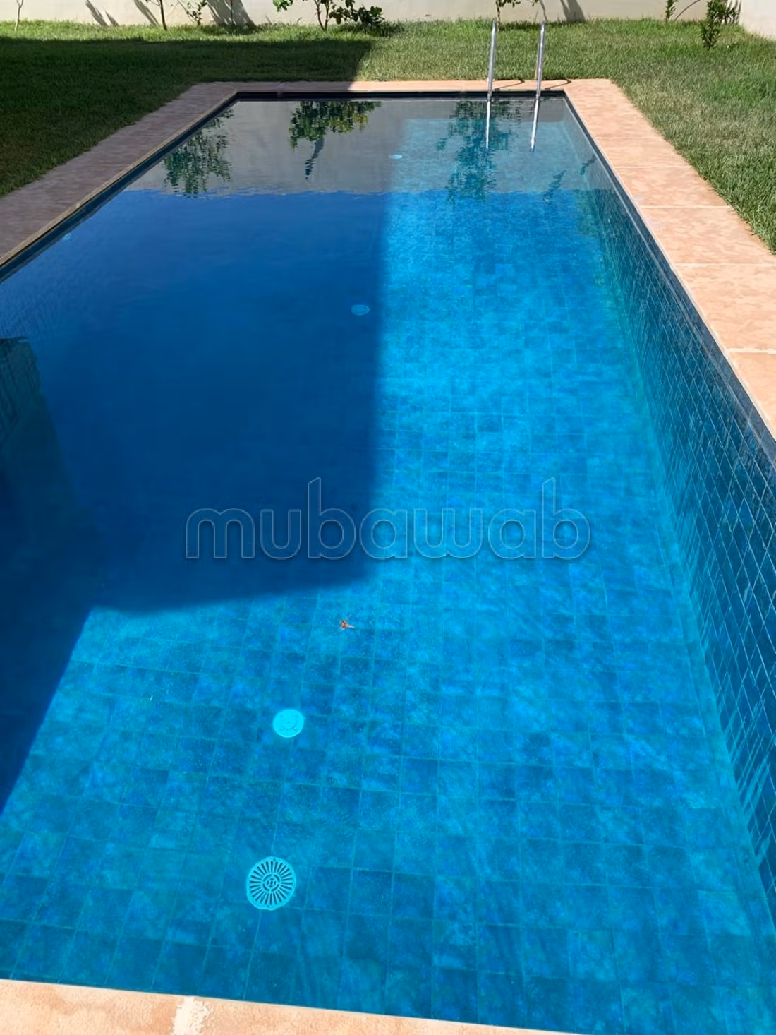 Contemporary luxe villa te huur