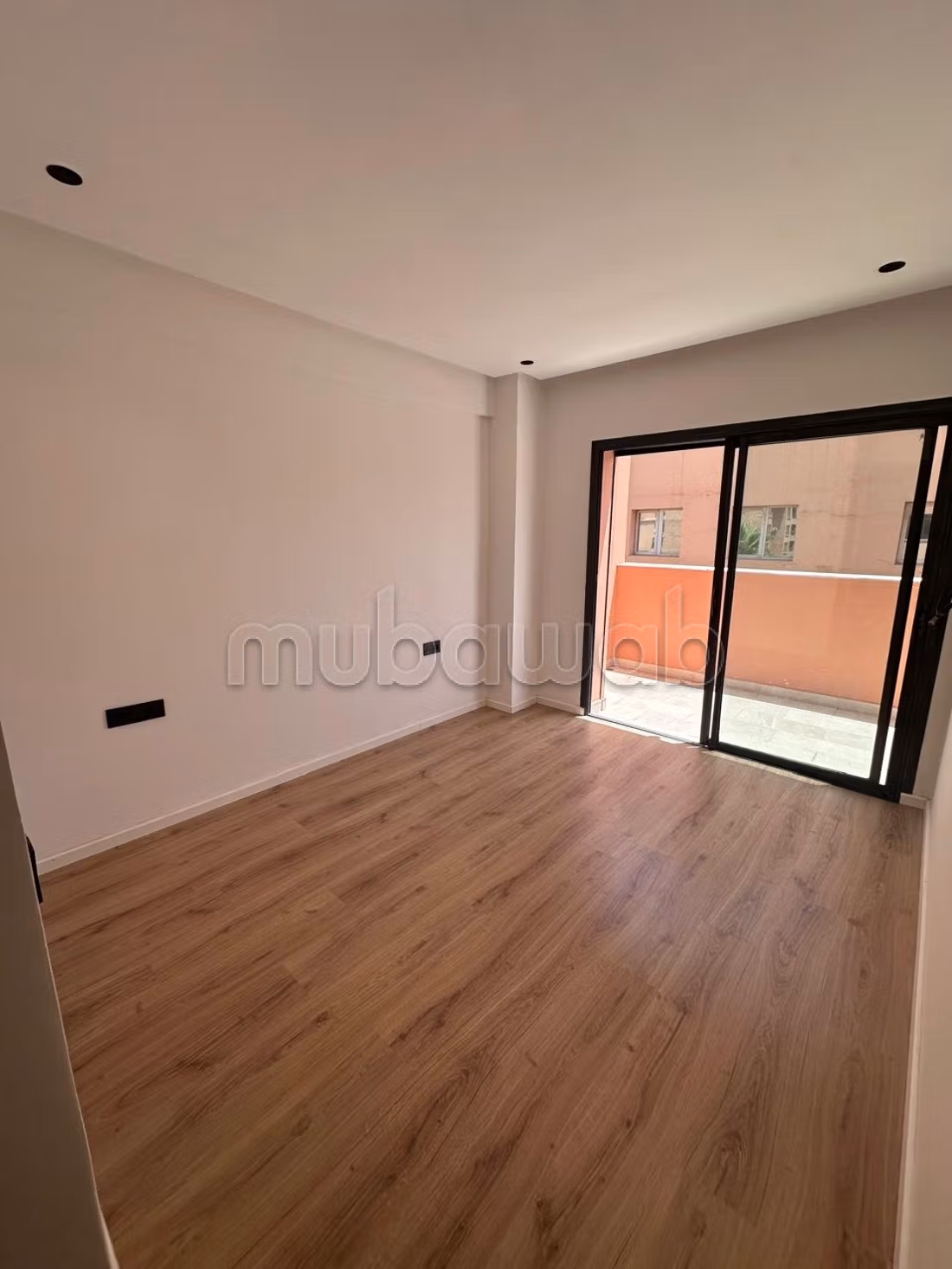À louer – Appartement non meublé à gueliz — 2