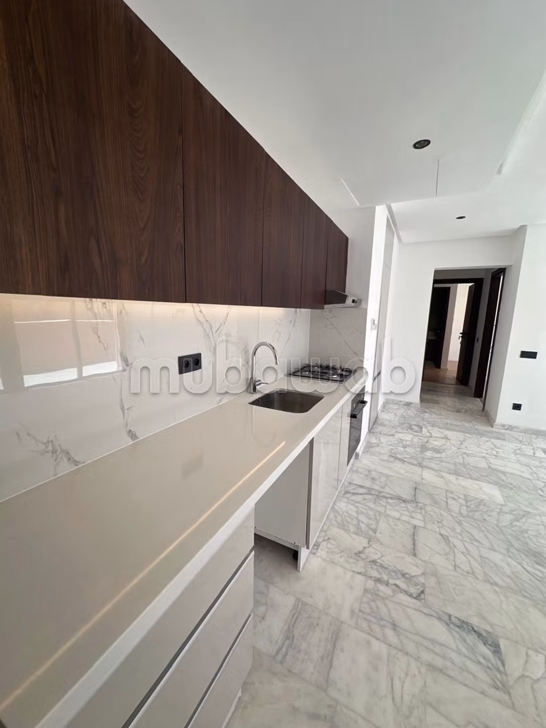 À louer – Appartement non meublé à gueliz — 4