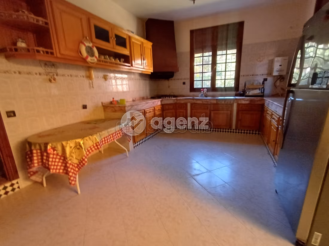 Villa à vendre 615 m², 5 chambres Benslimane Benslimane