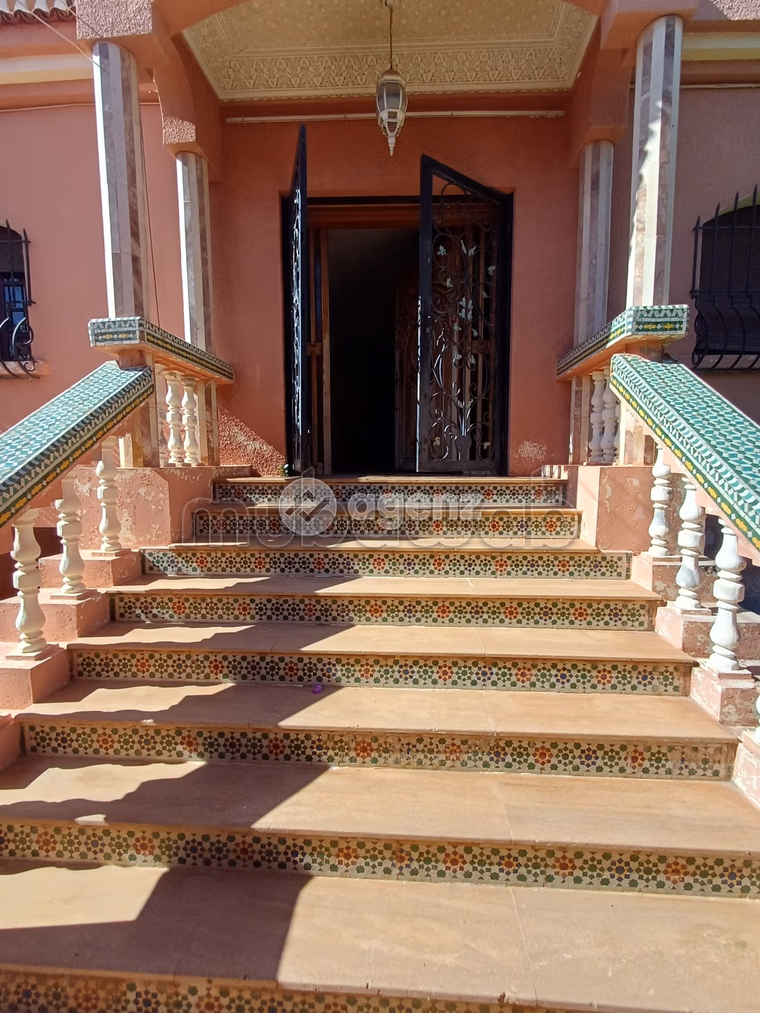 Villa à vendre 615 m², 5 chambres Benslimane Benslimane