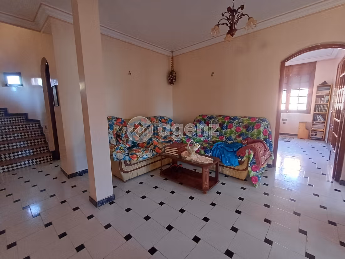 Villa à vendre 615 m², 5 chambres Benslimane Benslimane