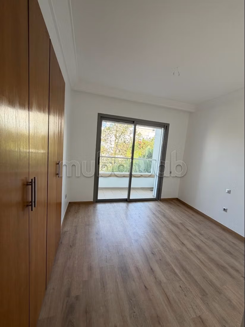 Villa for rent empty in Darbouazza