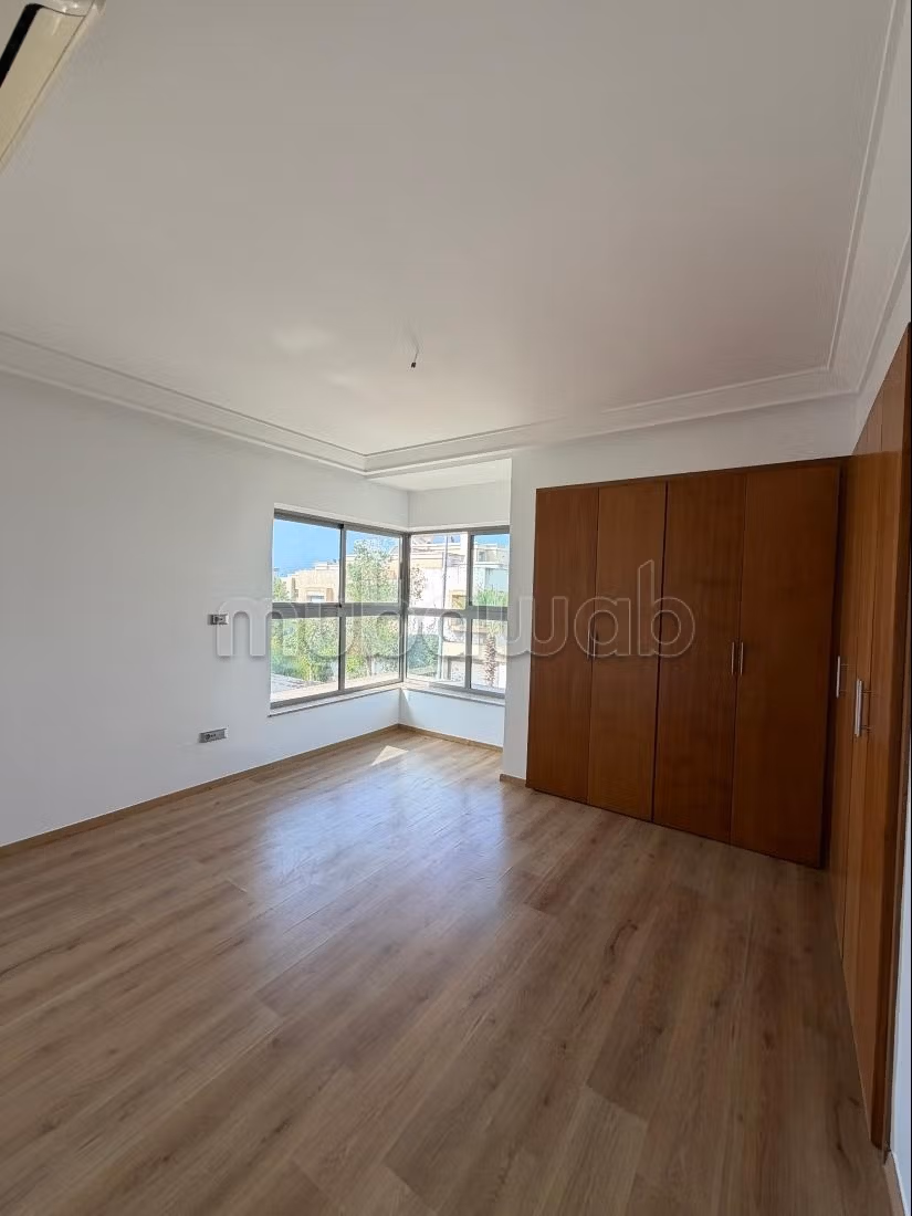 Villa for rent empty in Darbouazza
