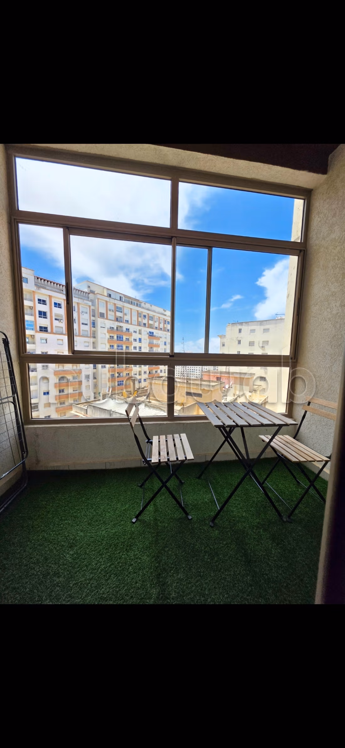 Location saisonnière à De La Plage.
Superficie 76 m².
Ascenseur et garage
