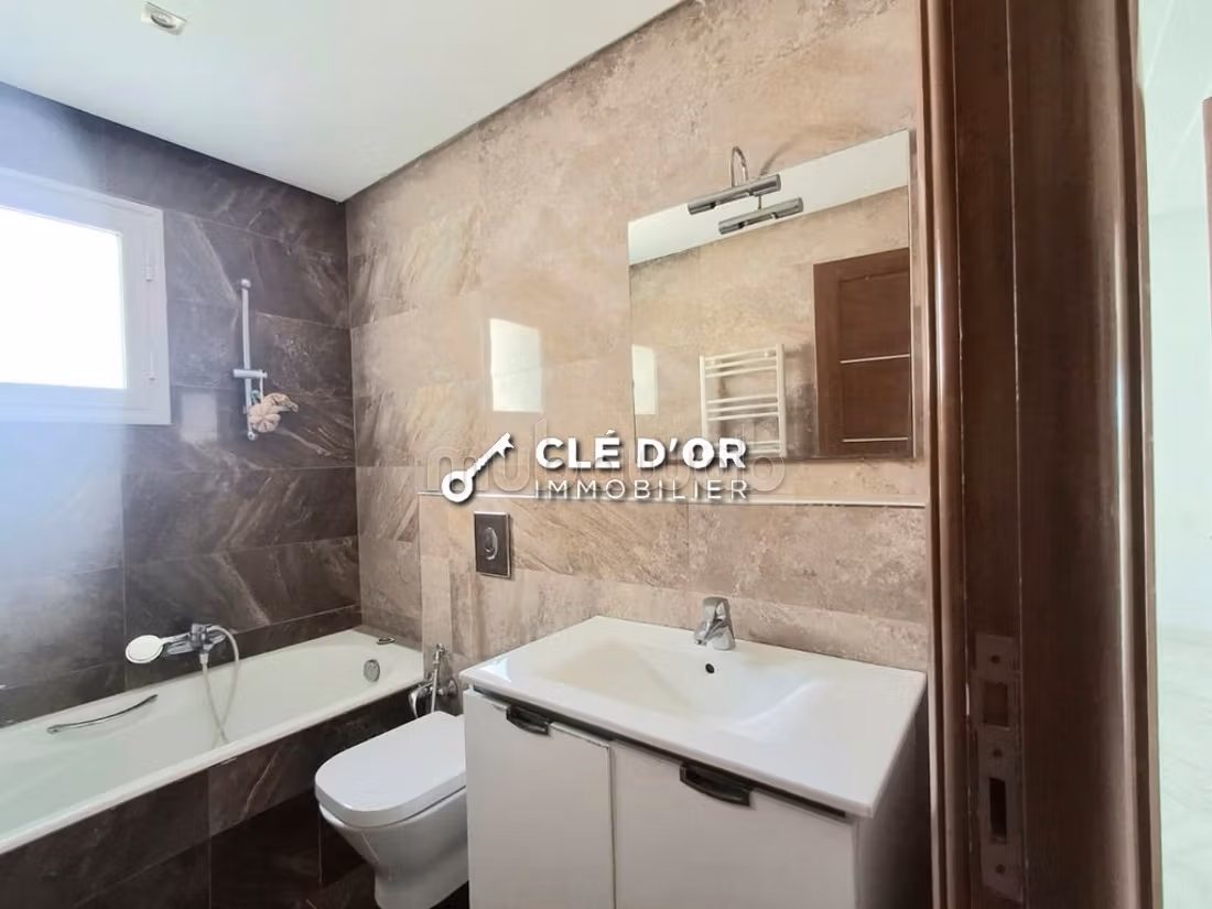 Superbo Appartamento S4 ad Ain Zaghouan Nord