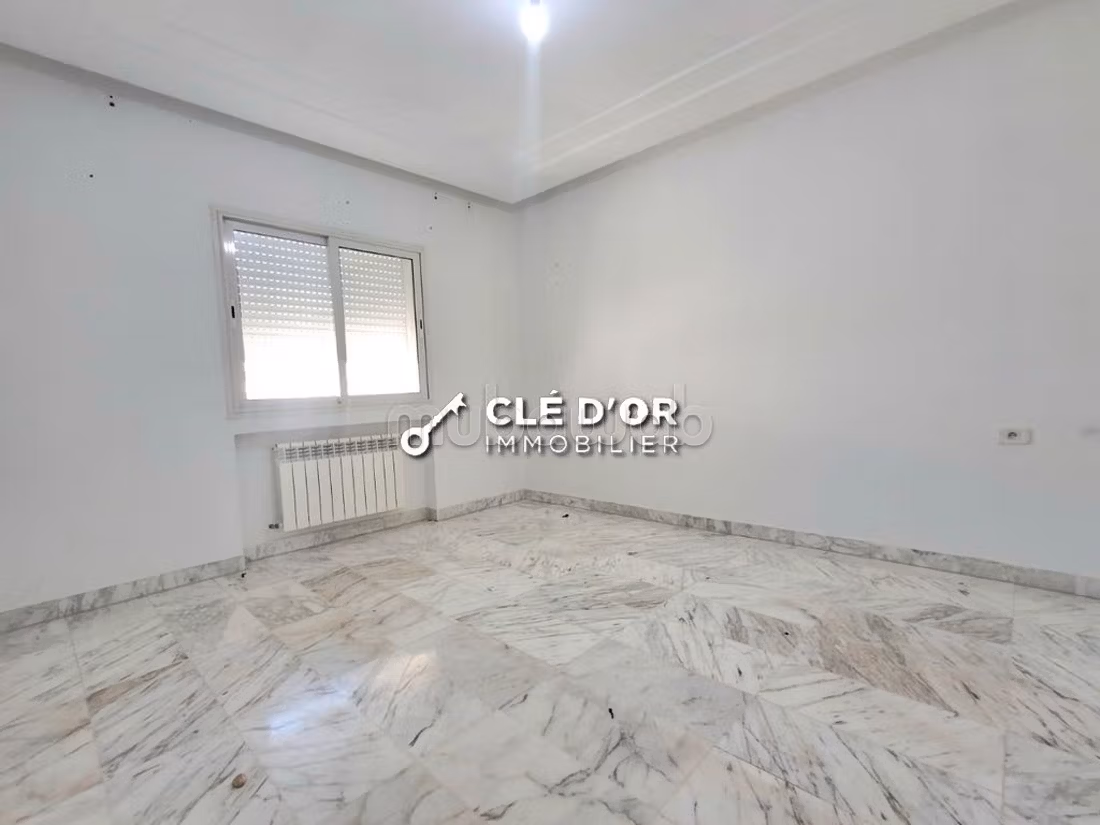 Superbo Appartamento S4 ad Ain Zaghouan Nord
