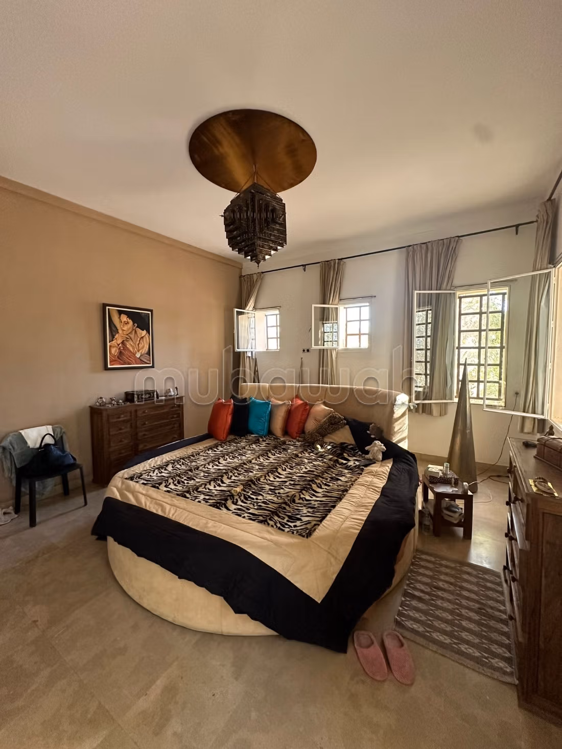 Villa's en luxe woningen kopen in Route de Fez. 5 Kamers. Gemeubileerd